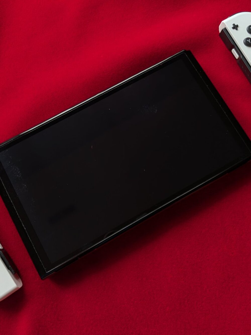 Nintendo Switch OLED Console with White Joy-Con and Black Docking Grip - Picture 5 of 7